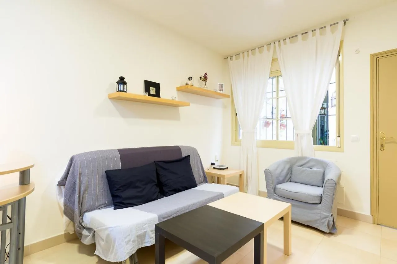 شقة مالقة  في Apartamento En La Victoria 0*,